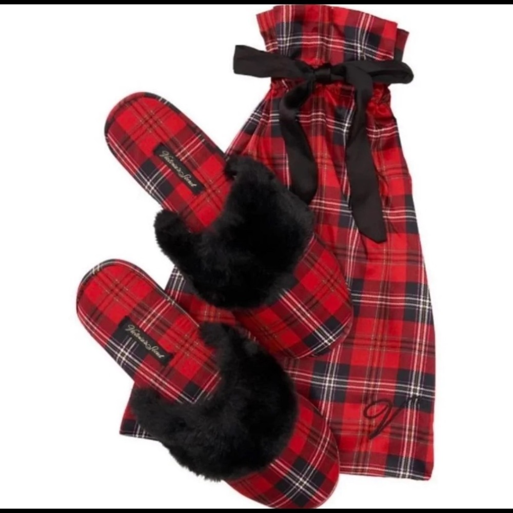 VS / VICTORIA's Secret satin plaid slippers small - large 5 - 10 women